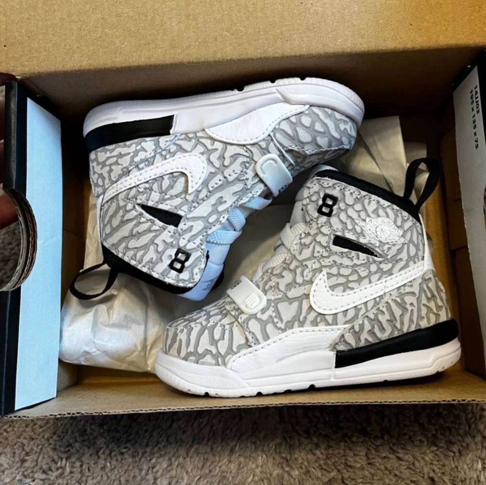 Jordan Legacy 312 TD infant shoes